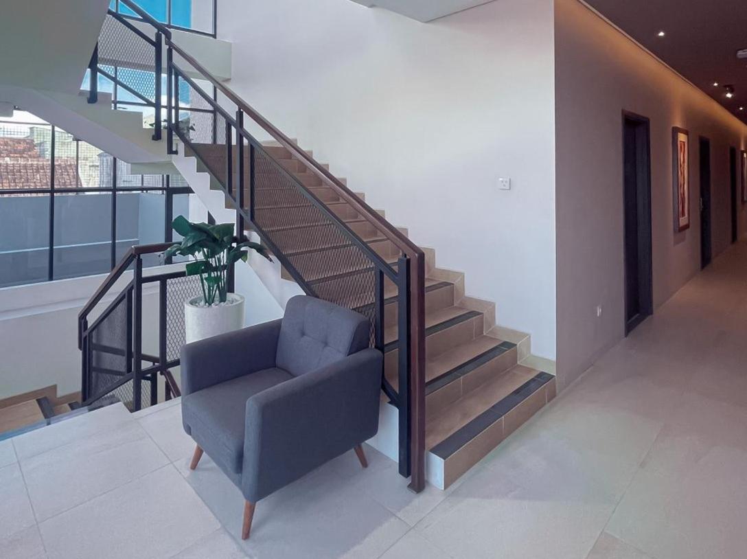 Aj Boutique Hotel Yogyakarta Exteriör bild